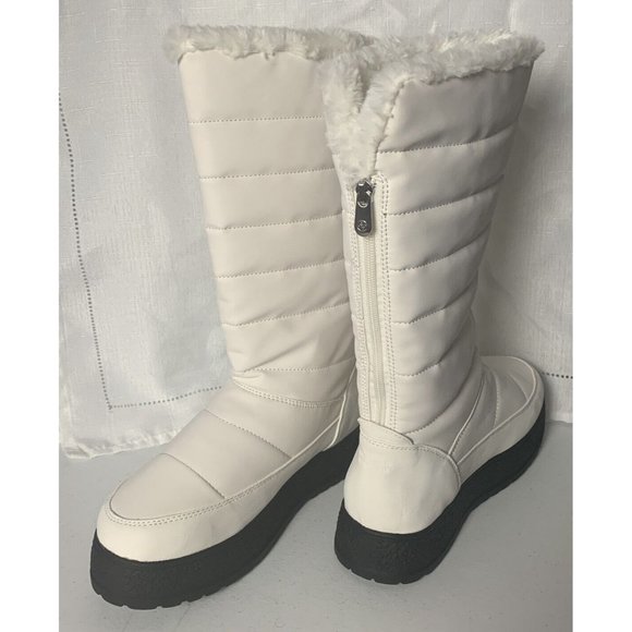 🌹Women’s Winter Size 6.5 Boots Adrienne Vittadini Polar Cold Weather Boots White - Picture 3 of 11